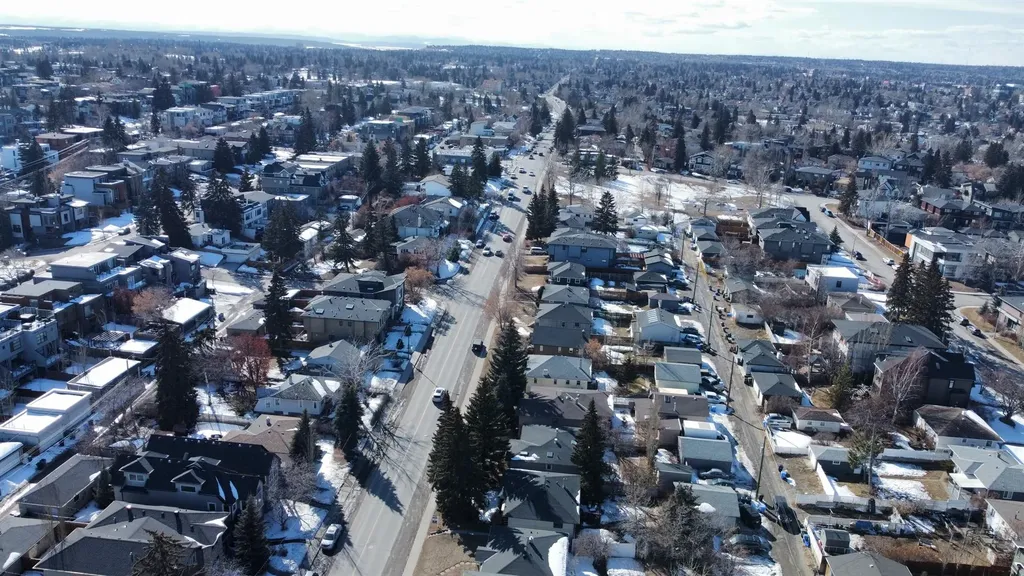 1920 To 1948 26 Avenue SW Calgary AB T2T 1E3