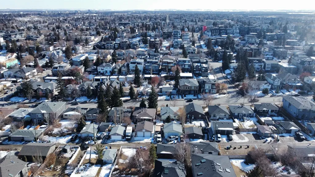 1920 To 1948 26 Avenue SW Calgary AB T2T 1E3