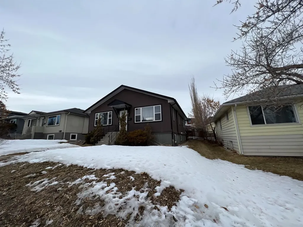 1920 To 1948 26 Avenue SW Calgary AB T2T 1E3
