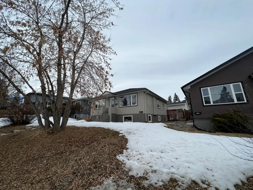 1920 To 1948 26 Avenue SW Calgary AB T2T 1E3