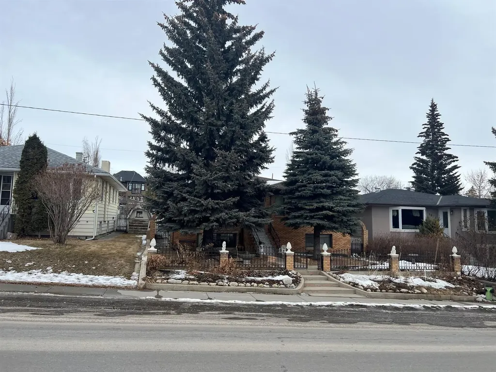 1920 To 1948 26 Avenue SW Calgary AB T2T 1E3