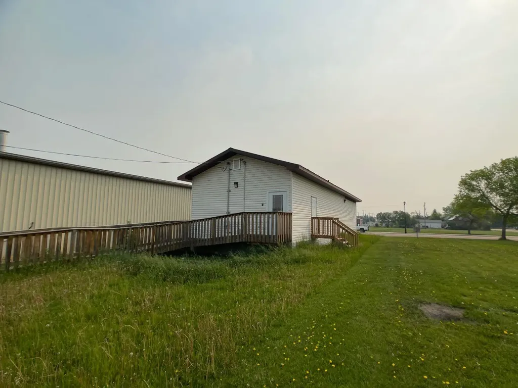 211 Main Street SW Falher AB T0H 1M0