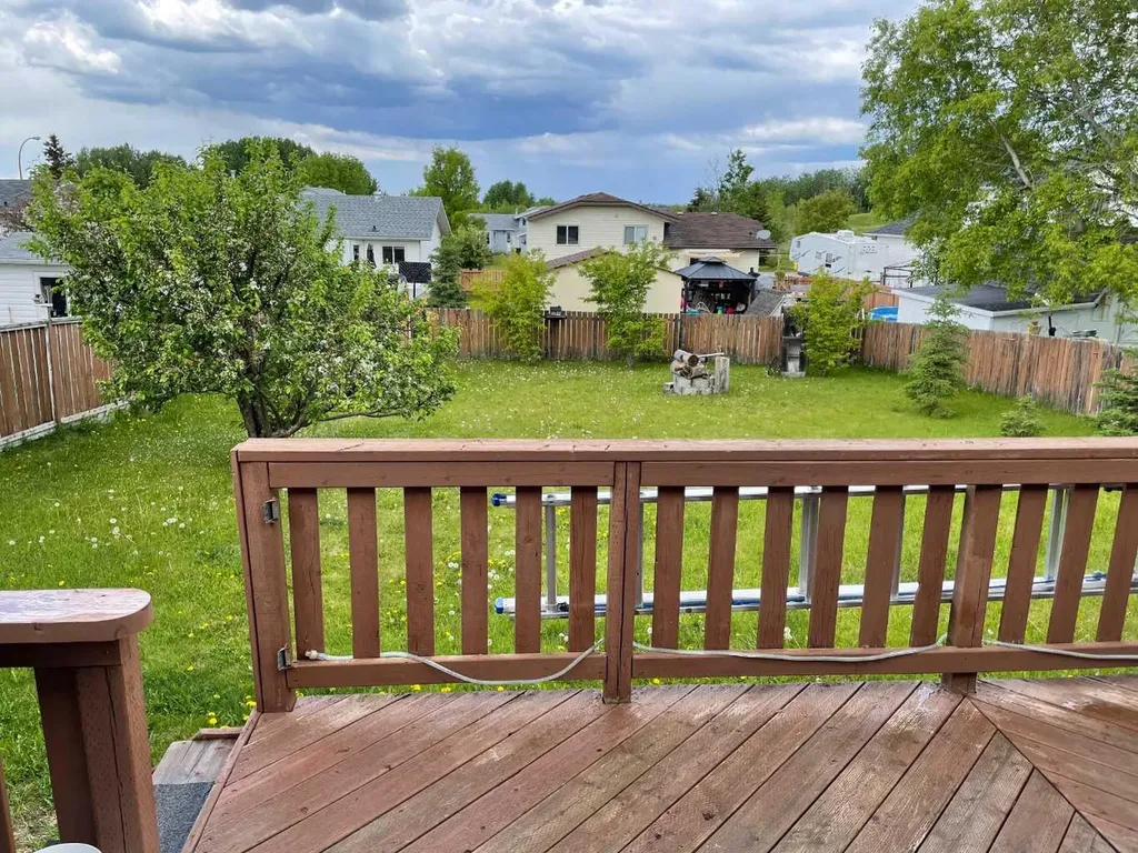 5322 43 Street Cold Lake AB T9M 2A3