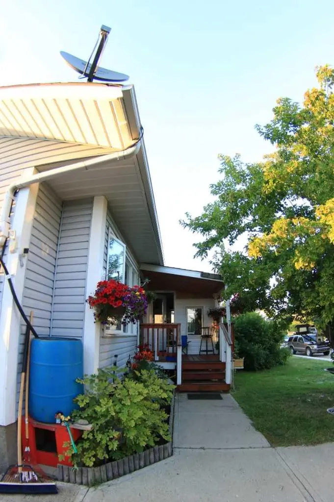 5322 43 Street Cold Lake AB T9M 2A3
