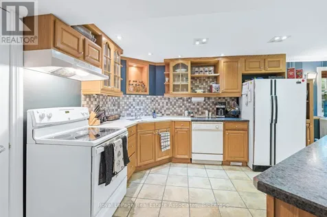 62 Somerville Road Halton Hills (ac Acton) ON L7J 2Z7