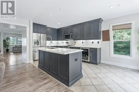 62 Somerville Road Halton Hills (ac Acton) ON L7J 2Z7