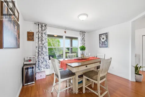 4 Mcgillivray Lane Kawartha Lakes (carden) ON L0K 1B0