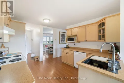 4 Mcgillivray Lane Kawartha Lakes (carden) ON L0K 1B0