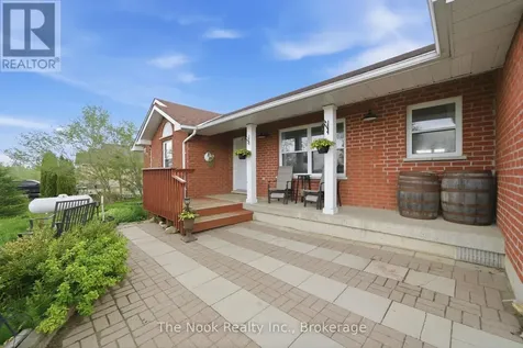 4 Mcgillivray Lane Kawartha Lakes (carden) ON L0K 1B0