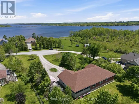 4 Mcgillivray Lane Kawartha Lakes (carden) ON L0K 1B0