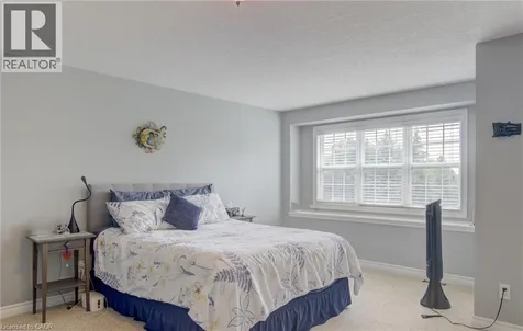 6 Edwards Street Guelph ON N1E 0B2