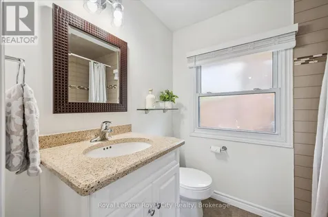 38 Shadybrook Crescent Guelph (kortright West) ON N1G 3G5