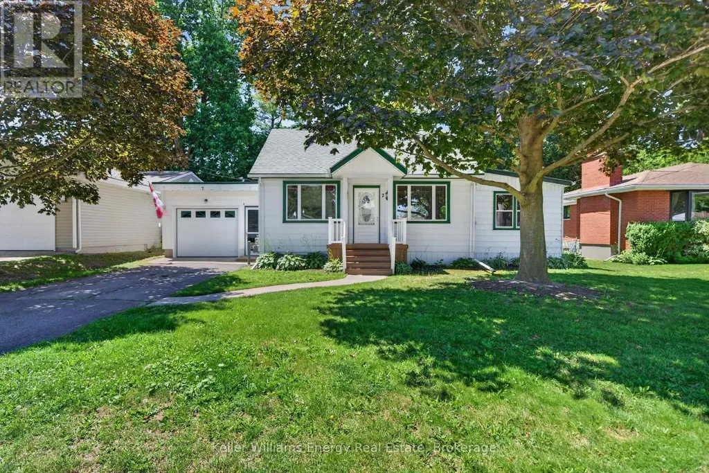 7 Maple Avenue Prince Edward County (picton Ward) ON K0K 2T0