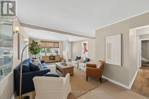 7 Maple Avenue Prince Edward County (picton Ward) ON K0K 2T0
