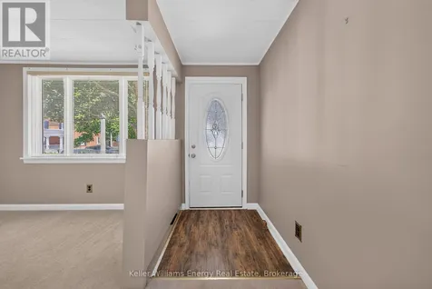 7 Maple Avenue Prince Edward County (picton Ward) ON K0K 2T0