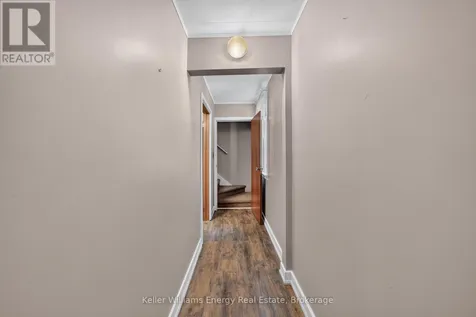 7 Maple Avenue Prince Edward County (picton Ward) ON K0K 2T0