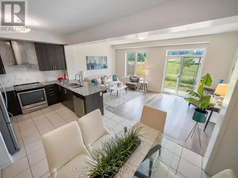 228 Bennett Street Newmarket (glenway Estates) ON L3X 1B8