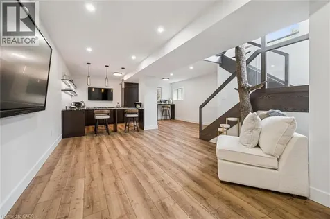11 Cherrywood Lane Fergus ON N1M 2W3