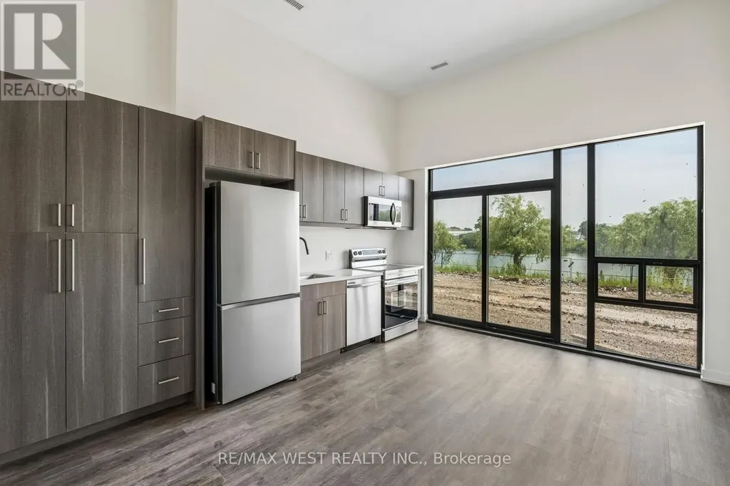 350 Prince Charles Drive South Welland (broadway) ON L3C 0L6