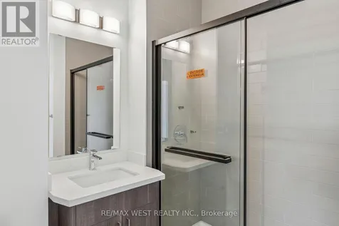350 Prince Charles Drive South Welland (broadway) ON L3C 0L6