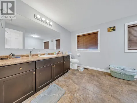 31 Ingram Drive Guelph (victoria North) ON N1E 0B1