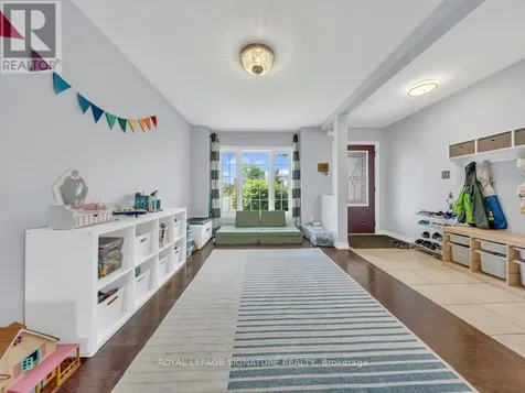 31 Ingram Drive Guelph (victoria North) ON N1E 0B1