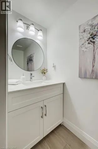 302 College Avenue West Guelph ON N1G 4T6