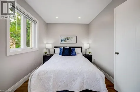 302 College Avenue West Guelph ON N1G 4T6