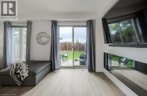 302 College Avenue West Guelph ON N1G 4T6