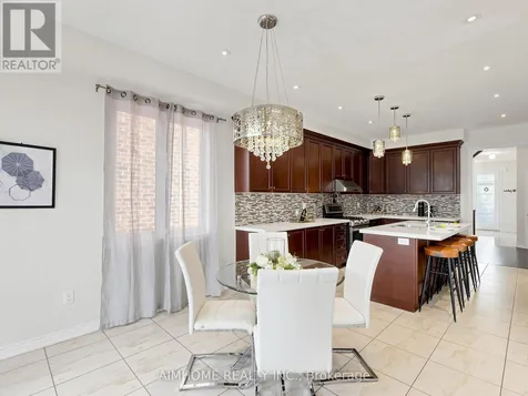 664 Mcgregor Farm Trail Newmarket (glenway Estates) ON L3X 0H3