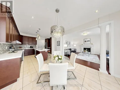 664 Mcgregor Farm Trail Newmarket (glenway Estates) ON L3X 0H3