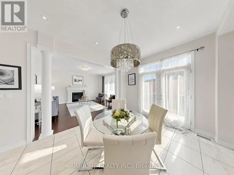 664 Mcgregor Farm Trail Newmarket (glenway Estates) ON L3X 0H3
