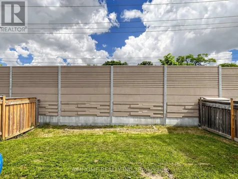 664 Mcgregor Farm Trail Newmarket (glenway Estates) ON L3X 0H3