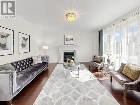 664 Mcgregor Farm Trail Newmarket (glenway Estates) ON L3X 0H3