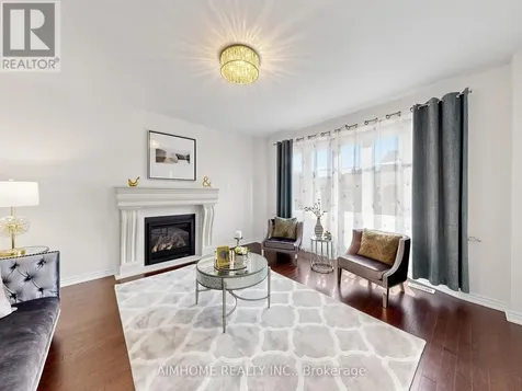 664 Mcgregor Farm Trail Newmarket (glenway Estates) ON L3X 0H3