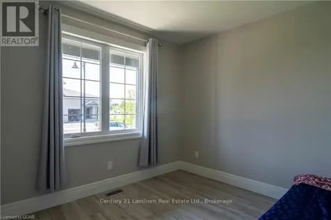 11 Allen Street Prince Edward County (picton Ward) ON K0K 2T0