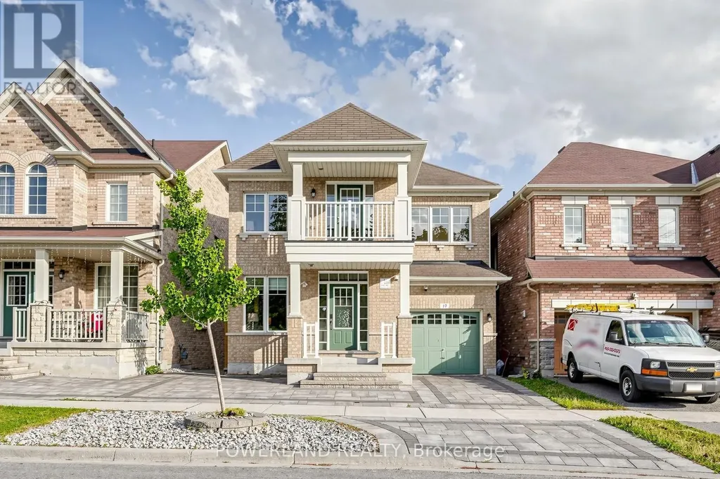 17 Fierheller Court Markham (berczy) ON L6C 0W6