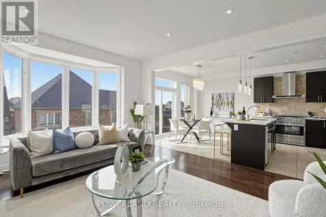 17 Fierheller Court Markham (berczy) ON L6C 0W6