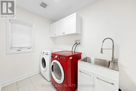 17 Fierheller Court Markham (berczy) ON L6C 0W6