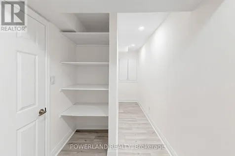 17 Fierheller Court Markham (berczy) ON L6C 0W6