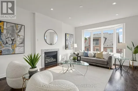 17 Fierheller Court Markham (berczy) ON L6C 0W6