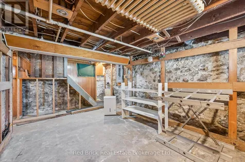 241 Victoria Road South Guelph (st. Patrick's Ward) ON N1E 5P9