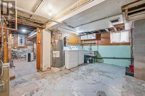 241 Victoria Road South Guelph (st. Patrick's Ward) ON N1E 5P9