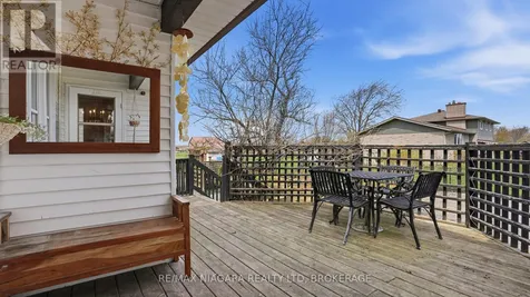 106 Colborne Street Welland (broadway) ON L3B 3P1