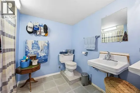 1207 Echo Road Sarnia ON N7S 3K2