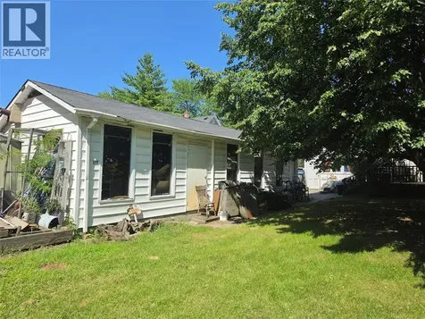 1207 Echo Road Sarnia ON N7S 3K2