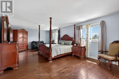 2069 Schoolmaster Circle Oakville (ga Glen Abbey) ON L6M 3A1