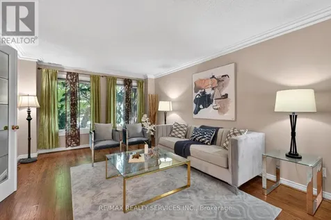 2069 Schoolmaster Circle Oakville (ga Glen Abbey) ON L6M 3A1