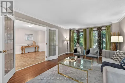 2069 Schoolmaster Circle Oakville (ga Glen Abbey) ON L6M 3A1