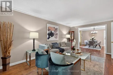 2069 Schoolmaster Circle Oakville (ga Glen Abbey) ON L6M 3A1